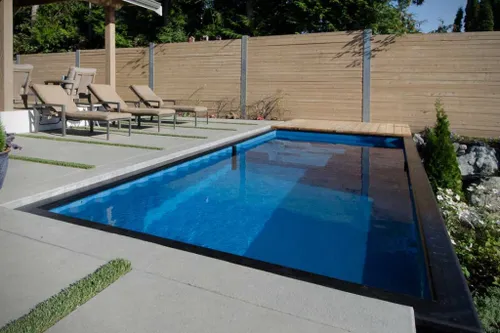 modpools shipping container pools 1 1024x683
