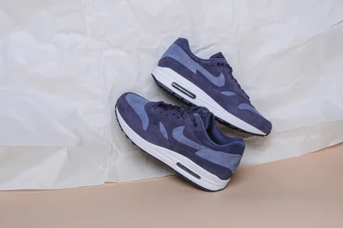 nike 875844 501 bruut