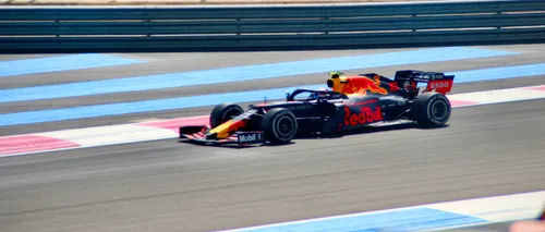 paul cuad xujdjmp6ca unsplash scaled