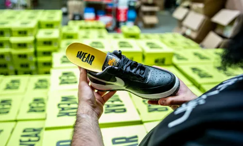 sellpycollab 20 scaled e1699542120956