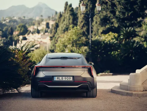 693251_20250908_Polestar_5