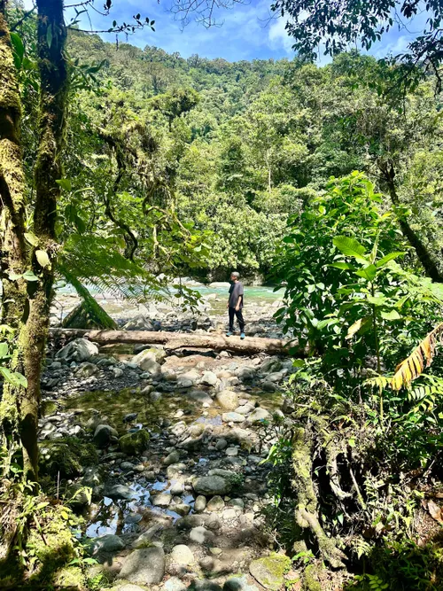 costa rica_chris riemens_fhm20