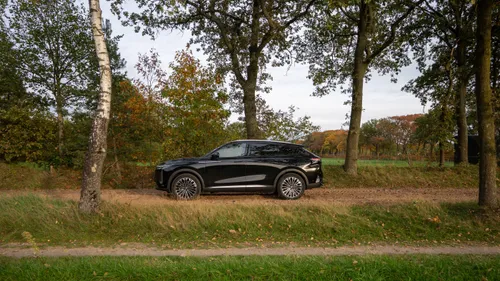 Omoda 9 Review FHM-07596