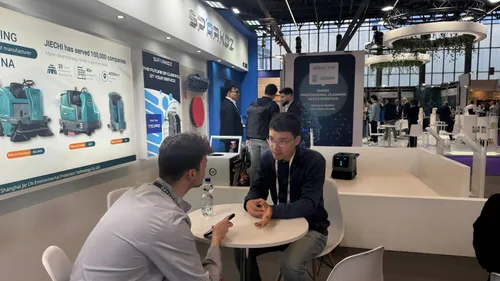 c39233a6-8e18-44f5-ba40-974f691f93bb