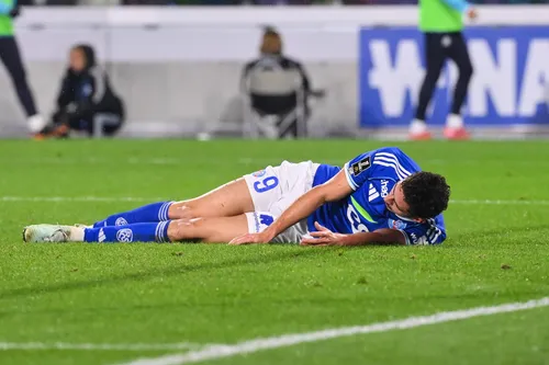 ICONSPORT_271946_0212