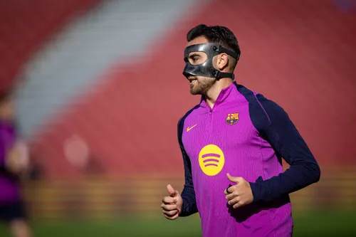 ICONSPORT_276415_0015