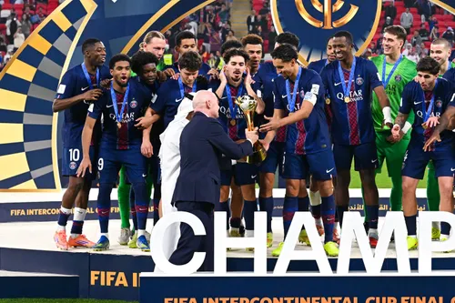 ICONSPORT_280158_0318