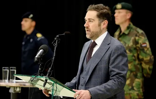 5 okt ceremonic3able commando aanvaarding op vliegbasis gilze rijen 002