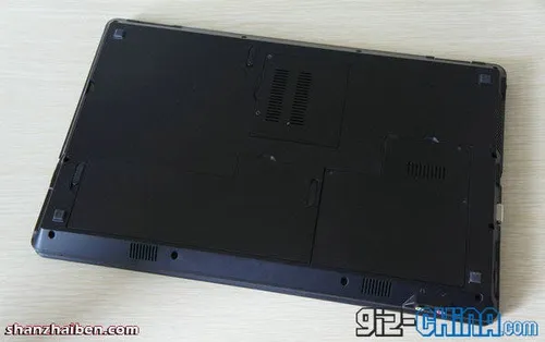 sony vai0 14inch laptop bottom