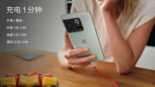 004dyw4bgy1h50r9mfoc9j61hc0u0dlz02