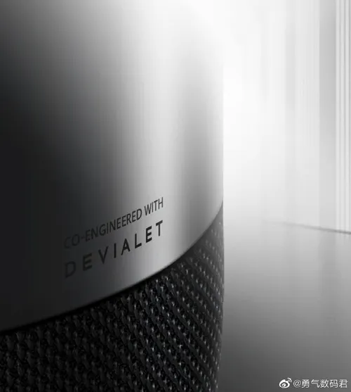 007l8bzvly1go9cruyh5mj30za13ch98