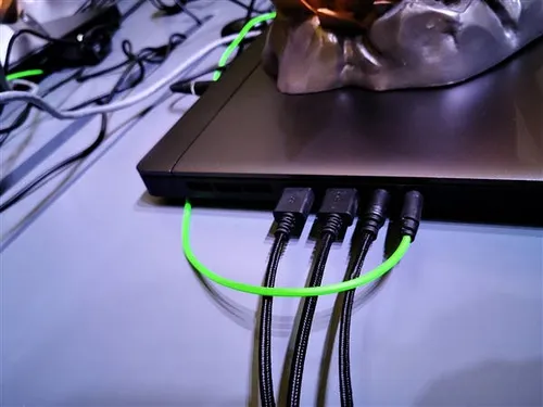 1 xiaomi notebook pro 2 k