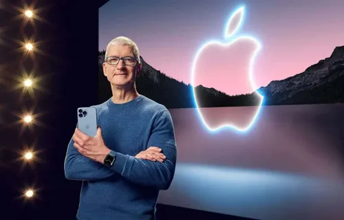 1200x768 patron apple tim cook presente iphone 13 pro max 14 septembre 2021