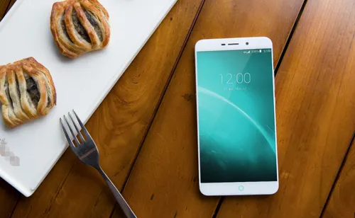 180915pu5ddkp5ukrd11xr