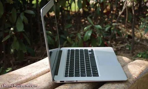 3 201112021554291zovu