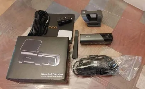 70mail dash cam m500 review box