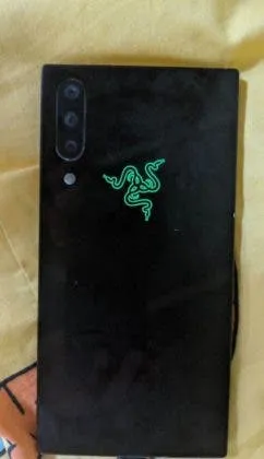 alleged razer phone 3 prototype 02 242x420 1