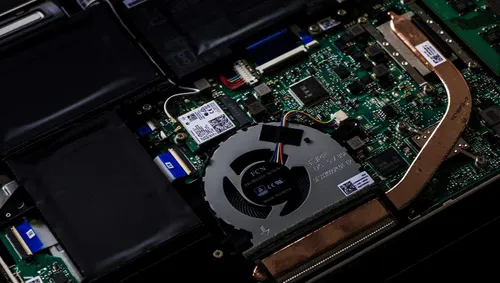 artiom vallat 1gntep783ri unsplash