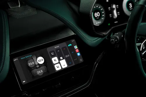 aston martin apple carplay ultra