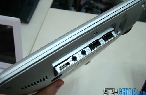 dipai 12 inch mac book air clone side
