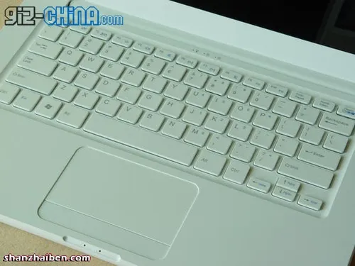 fake white macbook keyboard