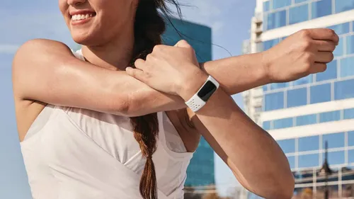 fitbit charge 5 best overall fitness tracker