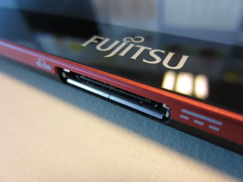 fujitsu m523 2012 08 1827 m