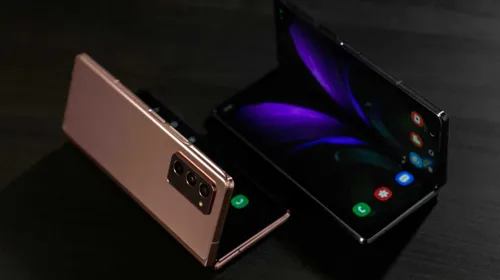galaxy fold 2 header scaled 1