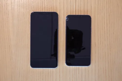 iphone xs vs iphone xs max drop test square trade side drop