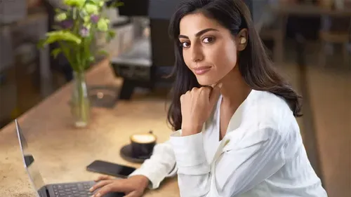 jabra elite 7 pro earbuds for phone calls