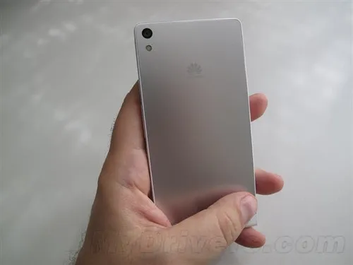 leaked huawei ascend p6 hands on 2