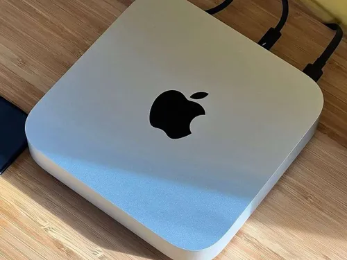 m2 mac mini review hero