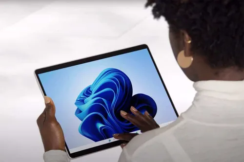 mircrosoft surface pro 8 02