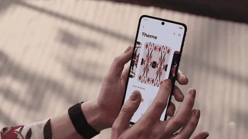motorola ai generative theme 1