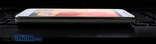 neo n003 hands on photo side