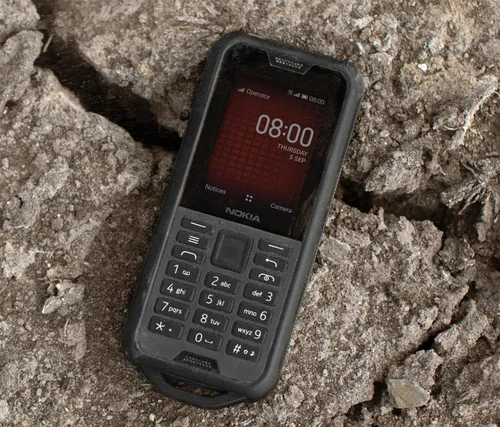 nokia800tough 03