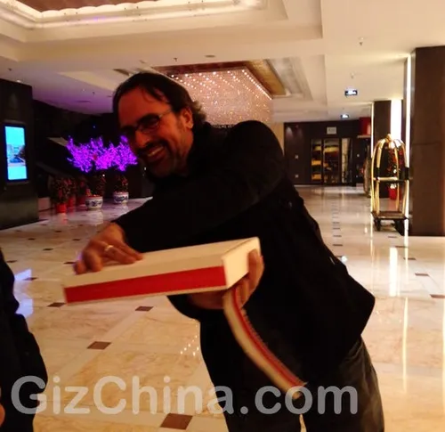 one plus one packaging