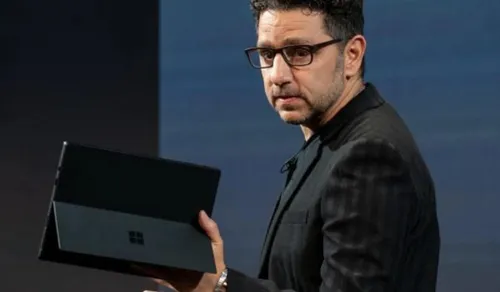 panos panay surface amazon