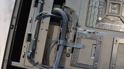 pc cable management 5