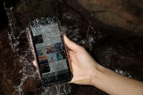 pr 18042707 armor x daul 4g 1920x1280