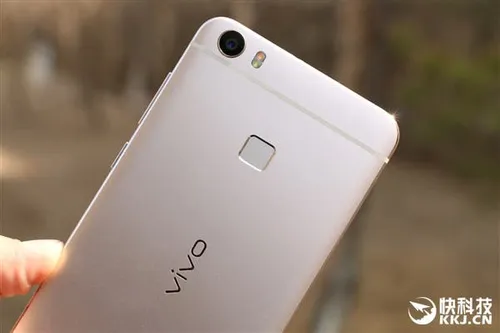 s 757cf005ecfc4f699b3c1924bad11926