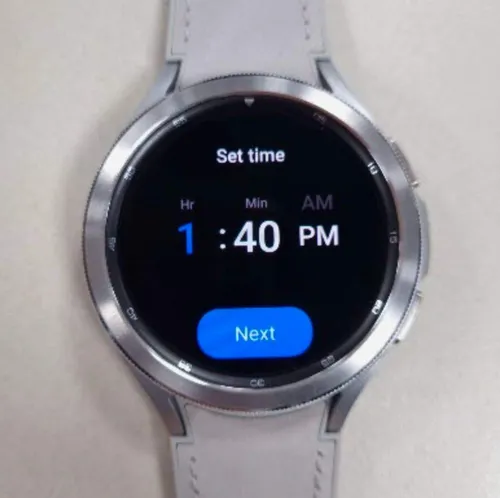 samsung galaxy watch4 classic design live image 1