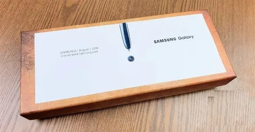 sasmung galaxy note 10 invitation box