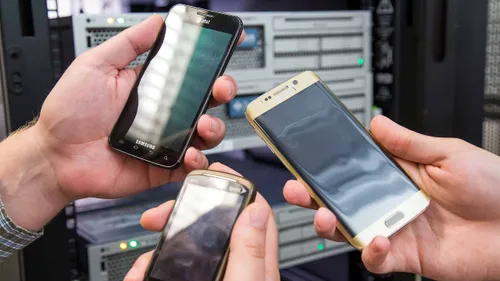 smart phones by david kelly crow scaled 1