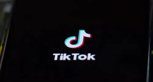 solen feyissa 3almxgvh4ga unsplash