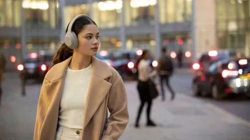 sony wh 1000xm4 best overall noise cancelling headphones