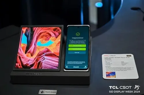 tcl tri foldable mobile phone