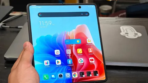 tecno phantom v fold