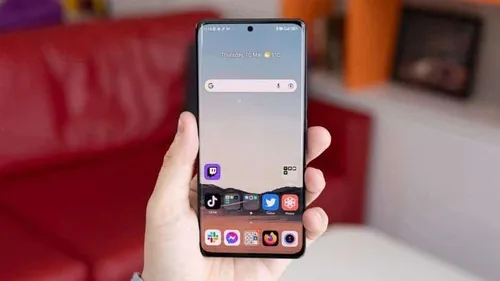 the xiaomi 13 might come with brand new display tech and even thinner bezels