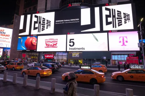 unpacked 2019 ooh main 2 times square nyc